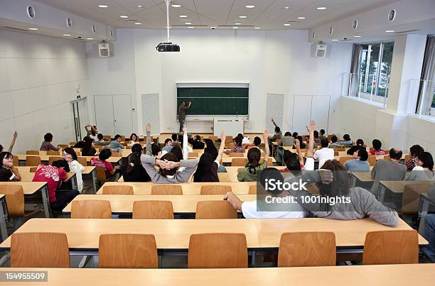 University Stockfoto und mehr Bilder von Klassenzimmer - Klassenzimmer, Universität, Universitätsstudent