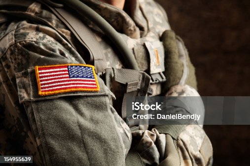 183.800+ Uniforme Militar de stock, fotos e imágenes de derechos - iStock
