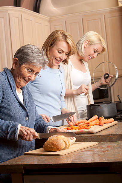 istock Family Cooking 154955640