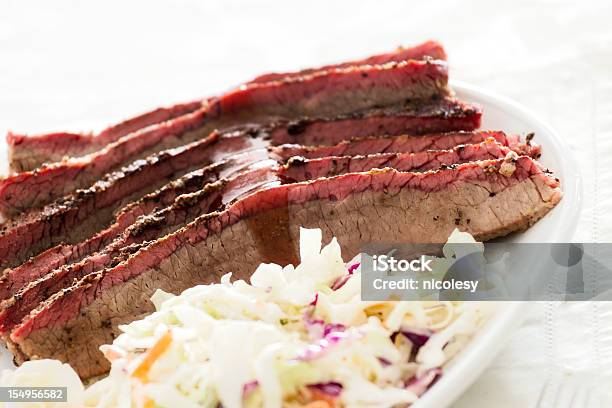 Carne Do Peito Com Maionese De Couve - Fotografias de stock e mais imagens de Carne do Peito - Carne do Peito, Prato, Churrascada