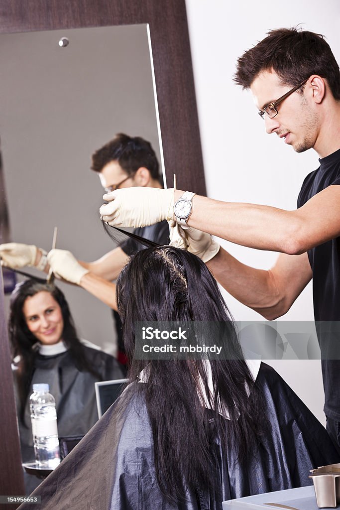 ヘアスタイリストカラーの髪 - カラ�ー画像のロイヤリティフリーストックフォト