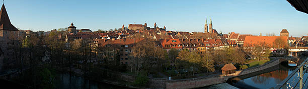 panorama de nuremberg - castle nuremberg fort skyline - fotografias e filmes do acervo