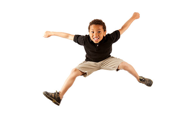 흥분된다 8-year old 혼합됨 리우로 남자아이 뛰어내림 흰색 - field event 뉴스 사진 이미지