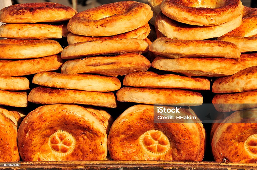 Chleb (tradycyjny)-Azja Środkowa - Zbiór zdjęć royalty-free (Jedzenie)