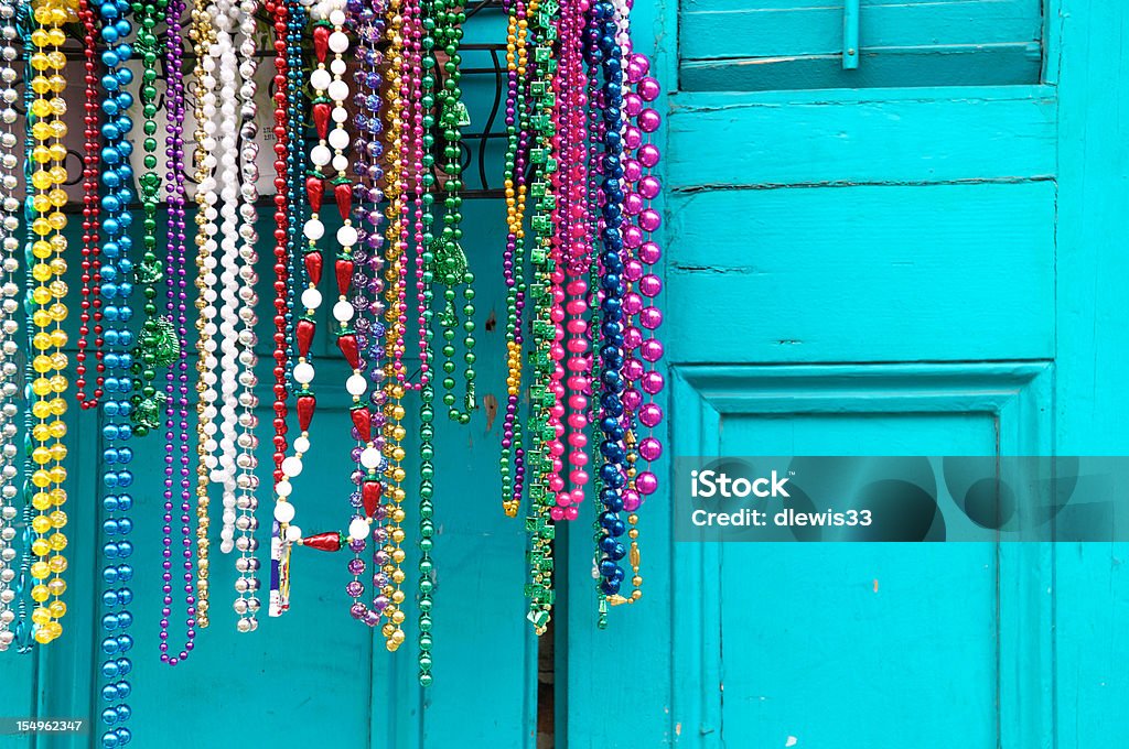 Марди Гра в Новом Орлеане бусинами - Стоковые фото Новый Орлеан роялти-фри