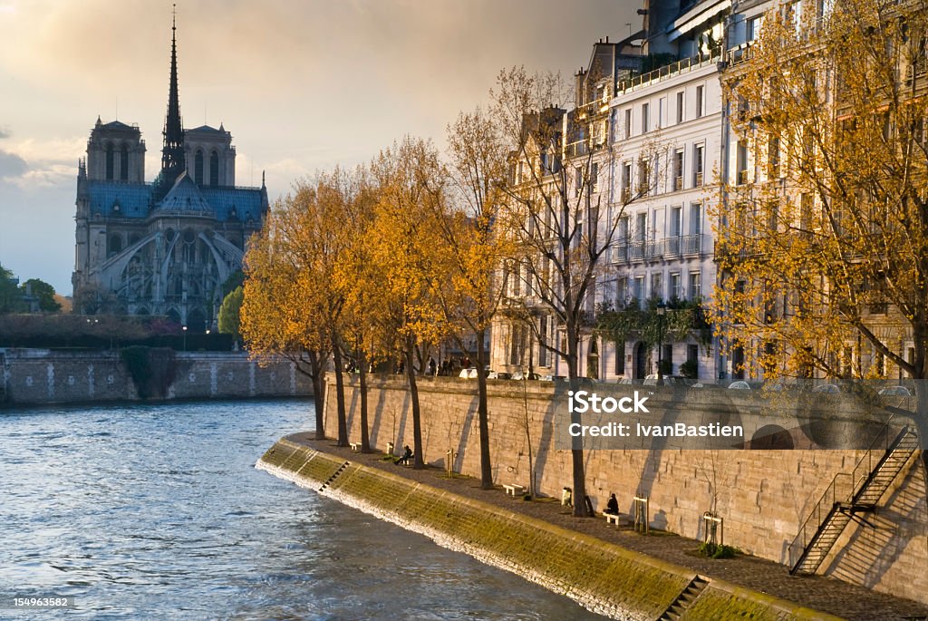 The islands of Paris  Quayside Stock Photo