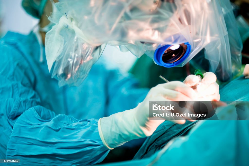 手術用顕微鏡 - ロボット手術のロイヤリティフリーストックフォト