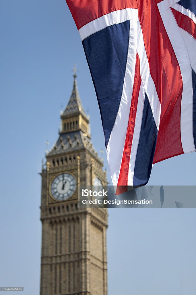 Big Ben e a bandeira da União Jack (XXXL - Foto de stock de Azul royalty-free