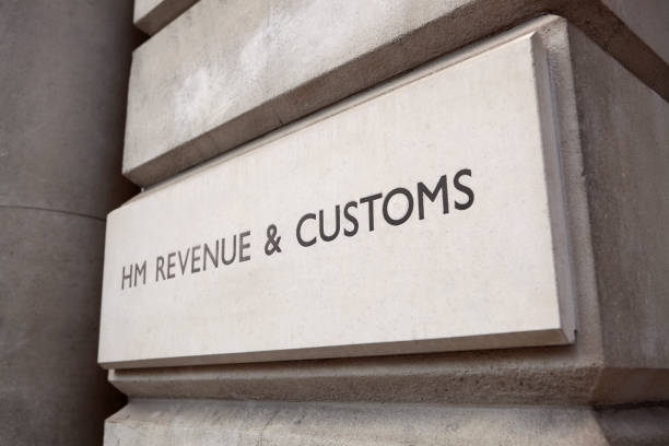 istock HM Revenue & Customs Sign (XXXL) 154964048