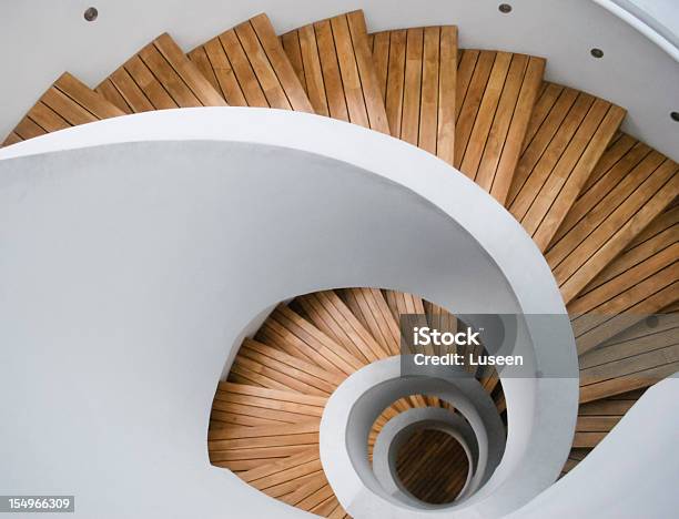 Spiral Wendeltreppe Stockfoto und mehr Bilder von Architektur - Architektur, Treppe, Holz