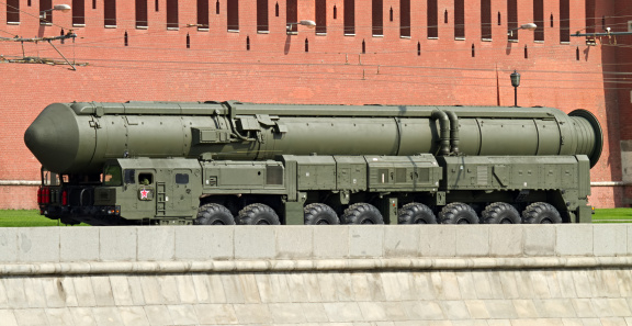 Misil nucleares rusas Topol cerca del Kremlin-M photo