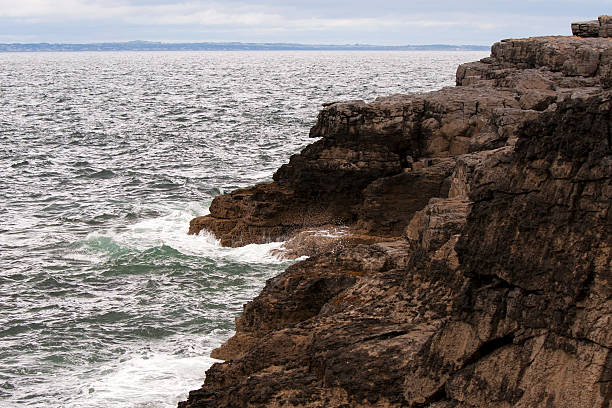 istock Rocks at the Atlantic ocean in Ireland 154973964