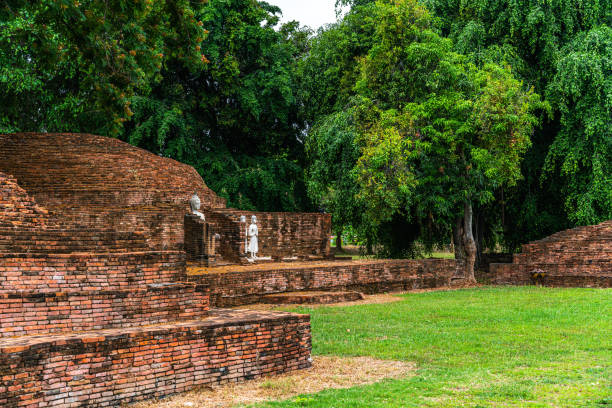 istock Ancient buddha figures in (SRI SUKHOT) temple is an ancient buddhist temple in Chan Palace is a Buddhist temple It is a major tourist attraction in Phitsanulok,Thailand. 1550079264