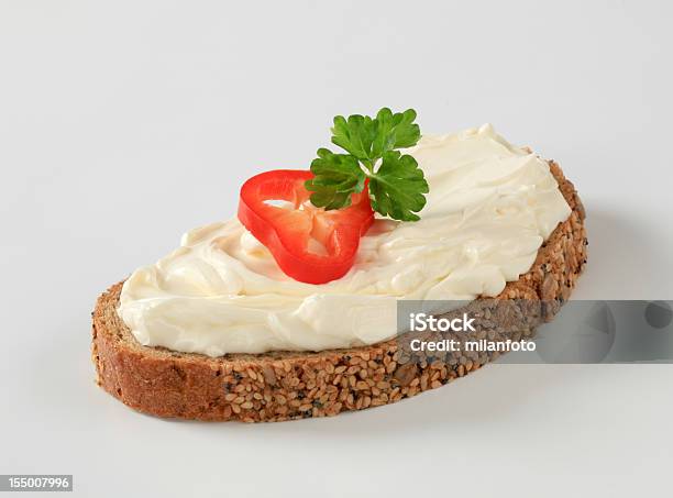 Brot Und Käseauswahl Stockfoto und mehr Bilder von Schmierkäse - Schmierkäse, Käseaufstrich, Brotsorte