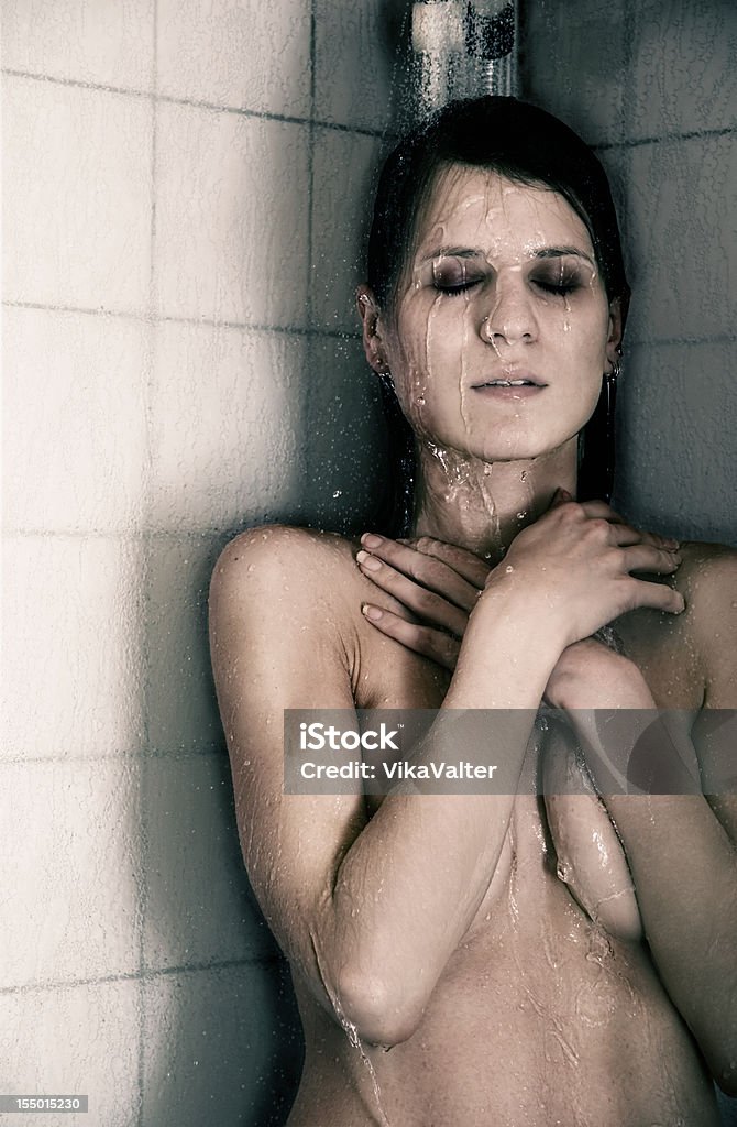Prysznic - Zbiór zdjęć royalty-free (Ciało ludzkie)