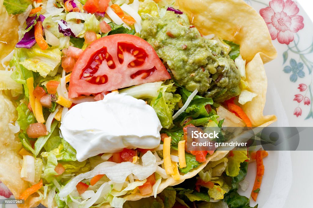 Mexican Tostada Sałatka - Zbiór zdjęć royalty-free (Sałatka taco)