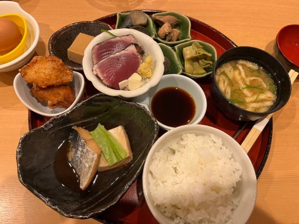 istock Kochi dishes plate for lunch 1550255802