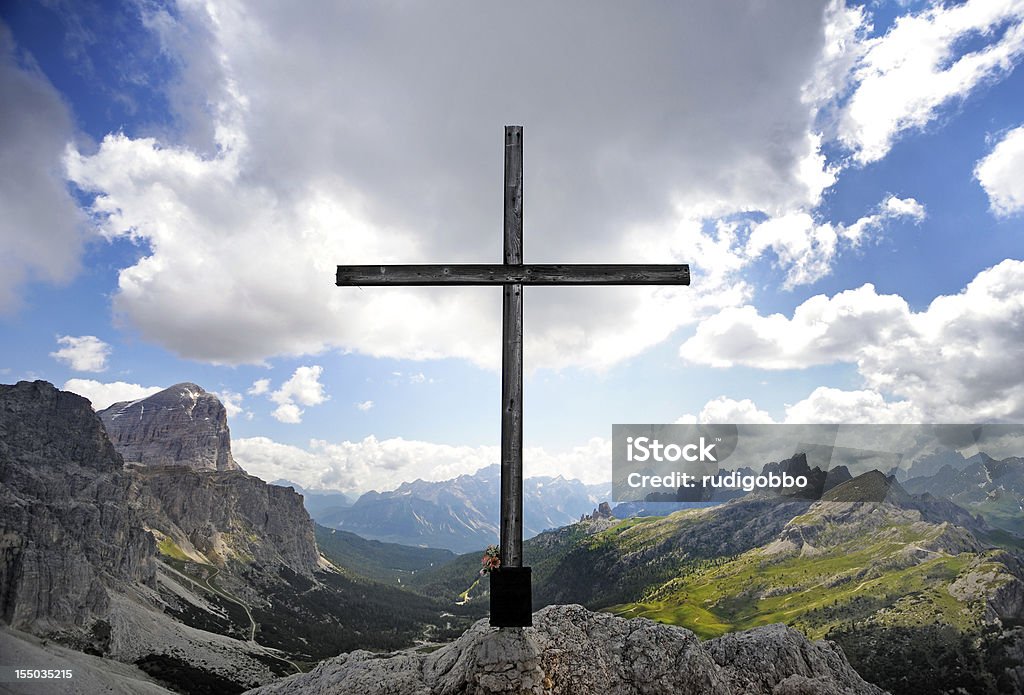 Cristianesimo delle Alpi - Foto stock royalty-free di Alpi