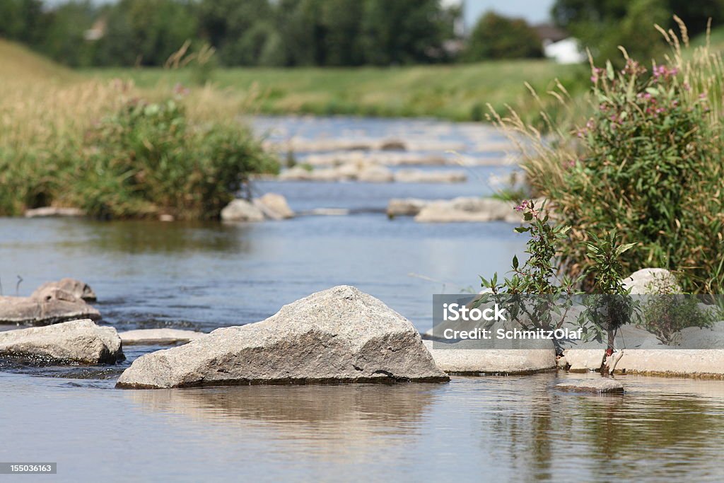 Fiume di montagna - Foto stock royalty-free di Acqua