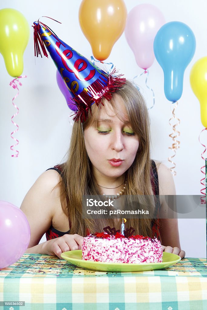 Attraktive junge Mädchen Geburtstag kaufen - Lizenzfrei Attraktive Frau Stock-Foto