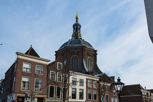 Leiden is a historic city in the Netherlands. It has a famous university, beautiful canals, and old buildings. It's the birthplace of Rembrandt, a famous painter. Leiden has museums, festivals, and is easy to reach by train. It's a charming city with a rich history and lots to explore.