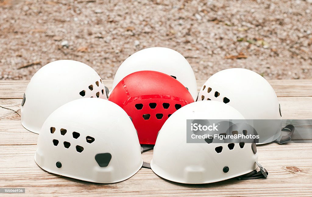 Cascos de escalada - Foto de stock de Accesorio de cabeza libre de derechos