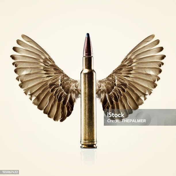 Photo libre de droit de Bullet Avec Ailes Doiseau banque d'images et plus d'images libres de droit de Arme à feu - Arme à feu, Armement, Armée