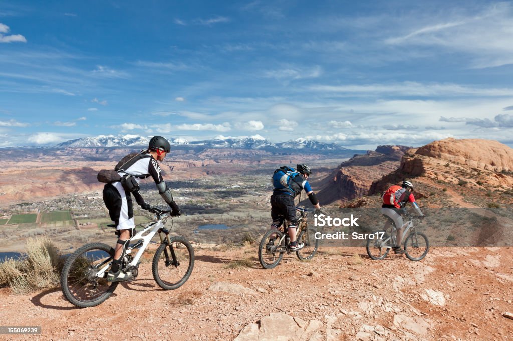 Moab malownicze górskie, Utah - Zbiór zdjęć royalty-free (Jeździć na rowerze)