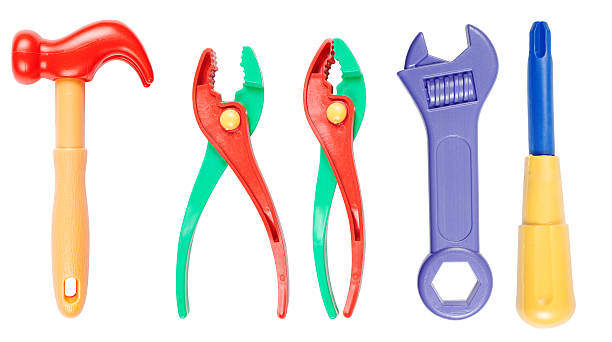 spielzeug-tool set (schneidepfade - adjustable wrench wrench clipping path red stock-fotos und bilder