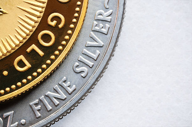 złote i srebrne monety - gold ingot coin bullion zdjęcia i obrazy z banku zdjęć