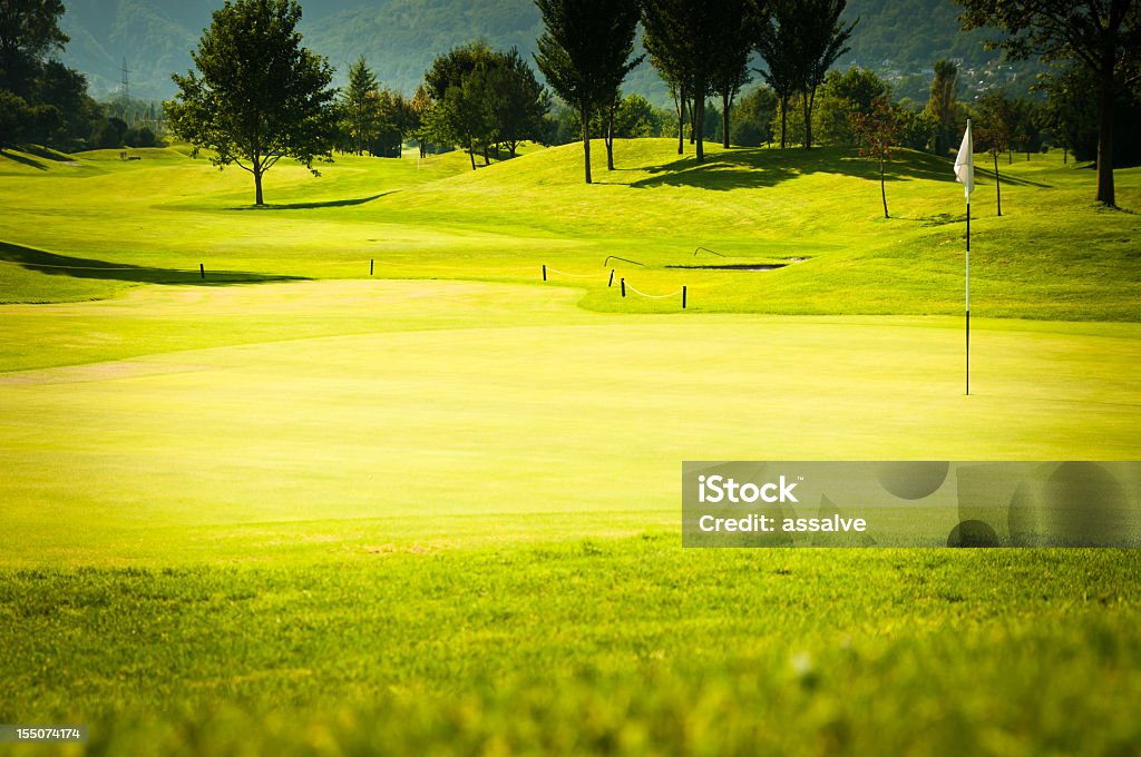 putting green na pole golfowe Locarno, Szwajcaria - Zbiór zdjęć royalty-free (Pole golfowe)