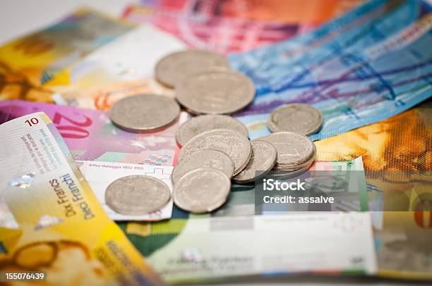 Moneda De Franco Suizo Foto de stock y más banco de imágenes de Divisa suiza - Divisa suiza, Franco suizo, Moneda de franco suizo