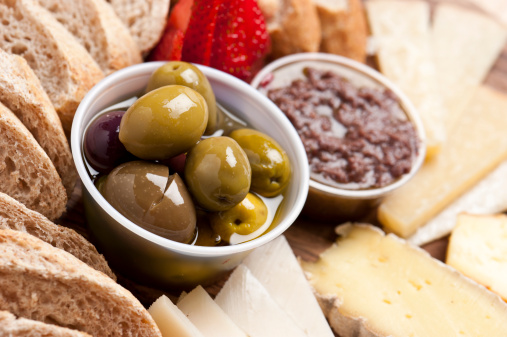 Assorted cheeses,tapenade and olives