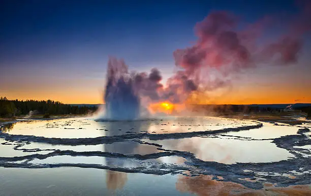 "Explosion" of the Great Fountaun Geysir at Yellowstone National Park. High Dynamic Range