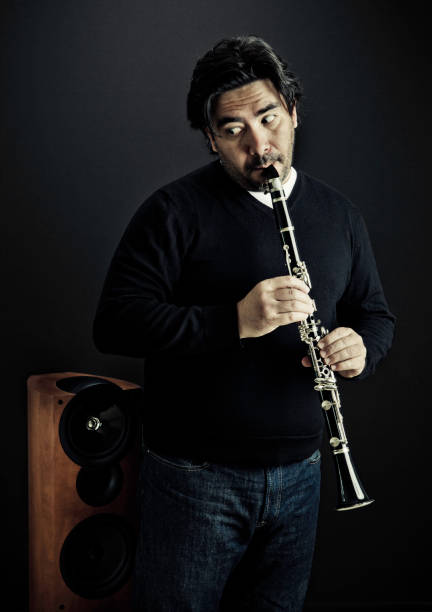 istock Musician lies 155096017