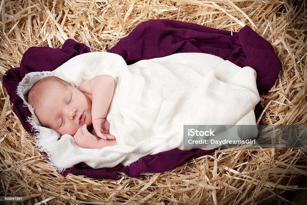 Nativity z Niemowlę śpi w Manager - Zbiór zdjęć royalty-free (Szopka bożonarodzeniowa)