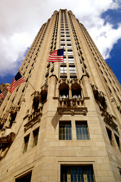 istock Chicago Gothic American Tribune Tower 155097808