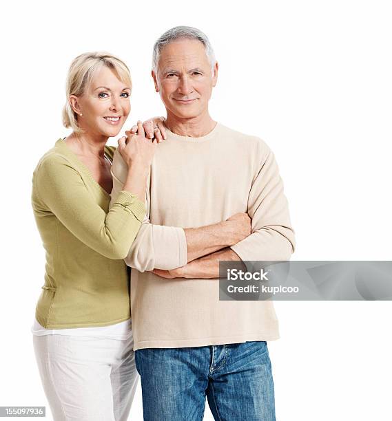 Sonriendo Hermosa Pareja Madura Foto de stock y más banco de imágenes de Felicidad - Felicidad, Pareja madura, Pareja mayor