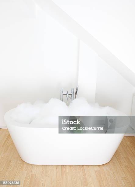 Bubblebath 거품 목욕에 대한 스톡 사진 및 기타 이미지 - 거품 목욕, 욕조, 비누 거품