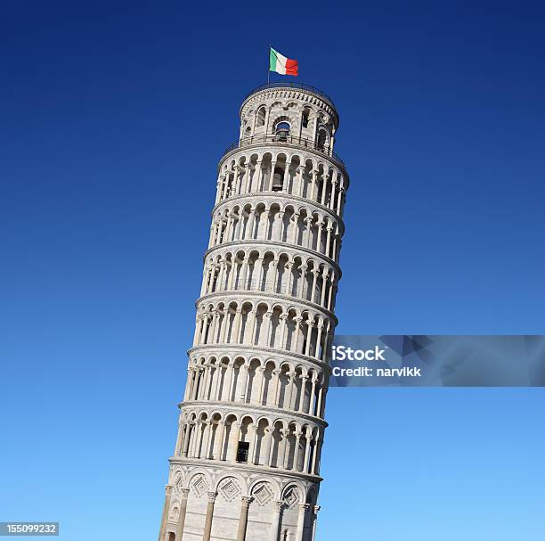 Torre De Pisa Foto de stock y más banco de imágenes de Torre de Pisa - Torre de Pisa, Pisa, Torre - Estructura de edificio