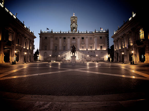 miguel ángel la plaza del capitolio en roma - colina del capitolio fotografías e imágenes de stock