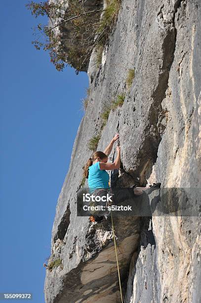 Escalada Libre Foto de stock y más banco de imágenes de Acantilado - Acantilado, Actividad, Actividades recreativas