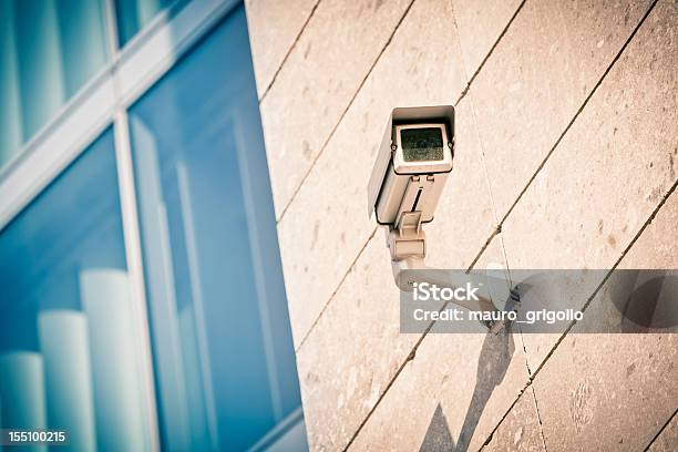 Câmara De Vigilância - Fotografias de stock e mais imagens de Ao Ar Livre - Ao Ar Livre, Arquitetura, Azul