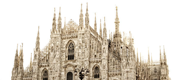 istock Duomo Of Milan 155100296
