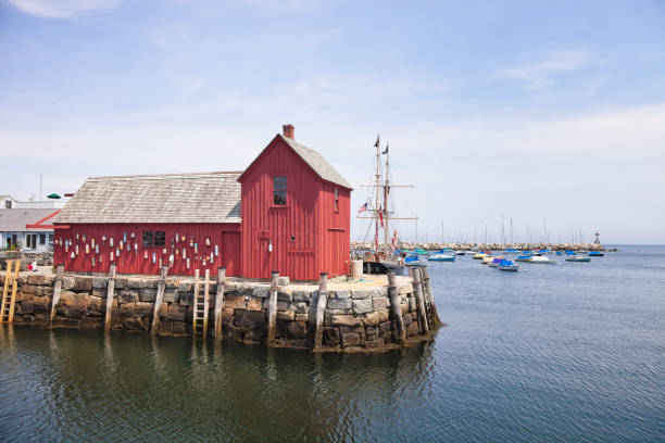 istock Fishing Shack, Inner Harbor, Rockport, MA 155125305