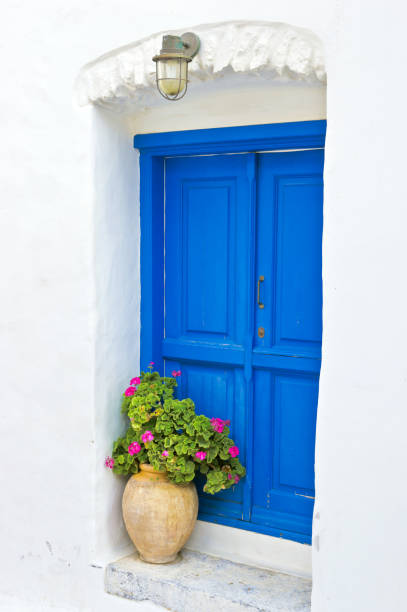 istock Greek island doorway 155128314