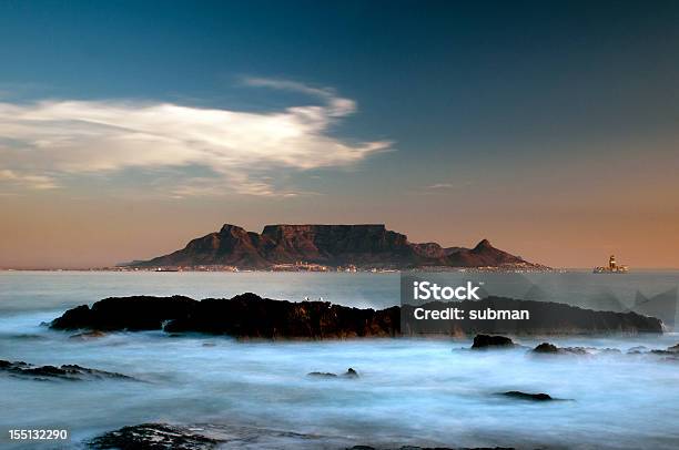 Vista Da Montanha Mesa - Fotografias de stock e mais imagens de Amanhecer - Amanhecer, Anoitecer, Ao Ar Livre