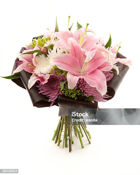 Bouquet - Fotografias de stock e mais imagens de Crisântemo - Crisântemo, Fundo Branco, Arranjo de flores