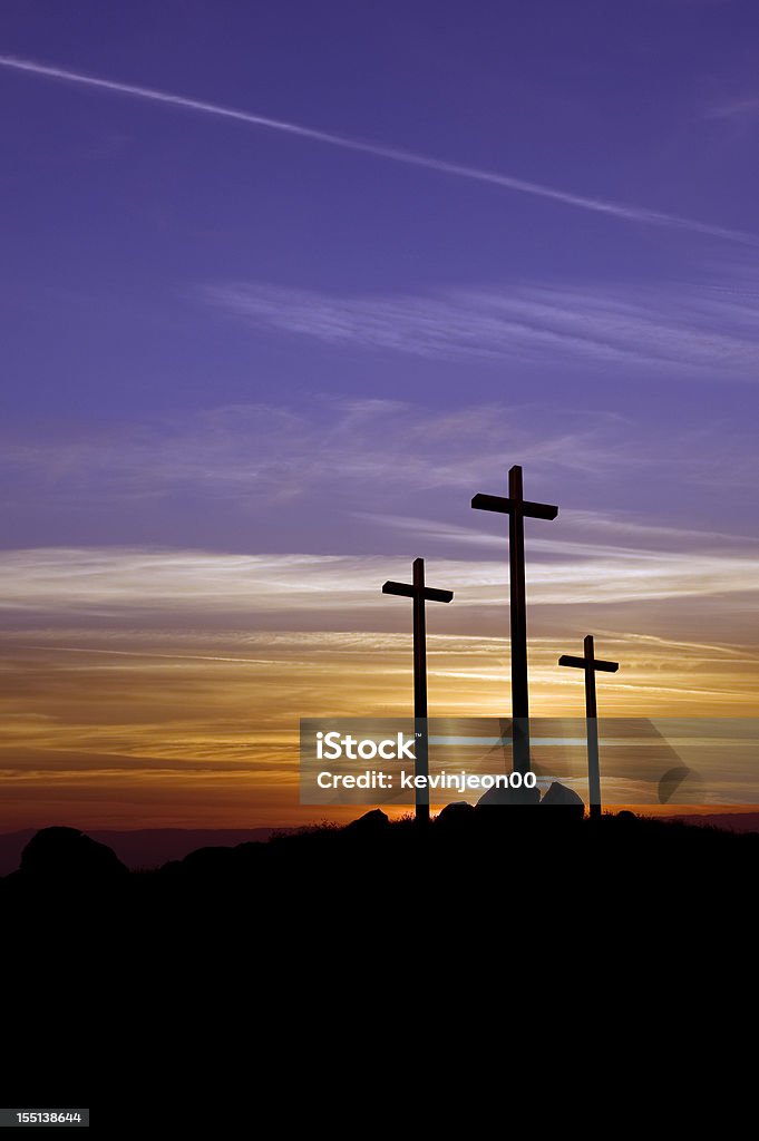 Drei Kreuze bei Sonnenuntergang - Lizenzfrei Fastenzeit Stock-Foto