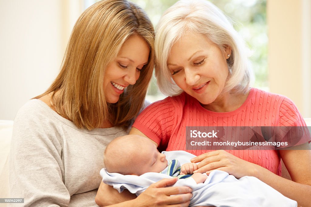 portrait de Multi-génération famille - Photo de Bébé libre de droits